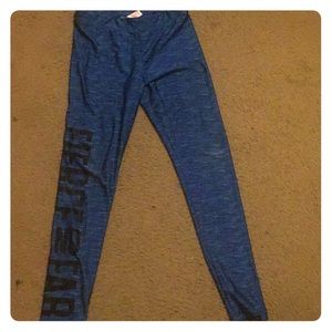 I am selling these Blue yoga pants